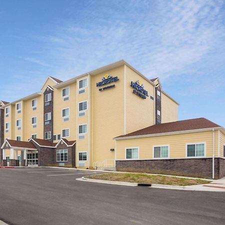 Microtel Inn & Suites By Wyndham Liberty Ne Kansas City Area Экстерьер фото